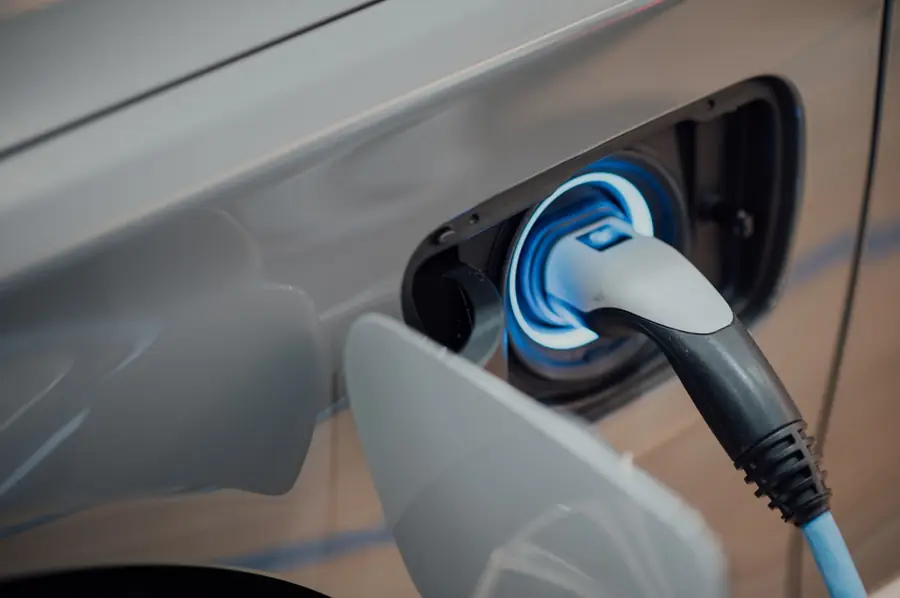 Battery energy storage and charging